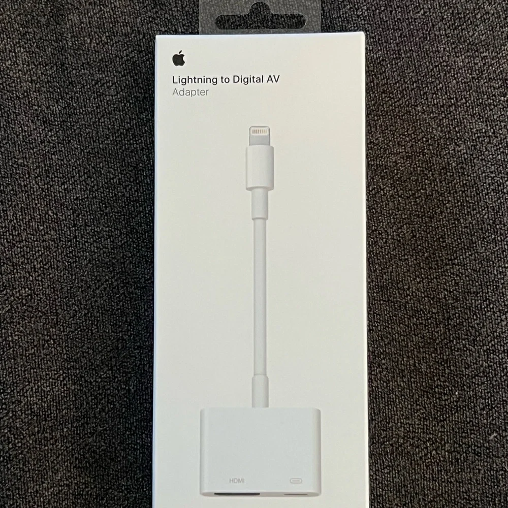 Apple Lightning to Digital AV Adapter in White